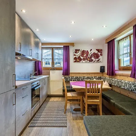 Unterlehenhof A Apartman *